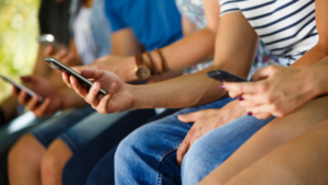 SNS運用の成功事例(業種別):伸び方のパターン集