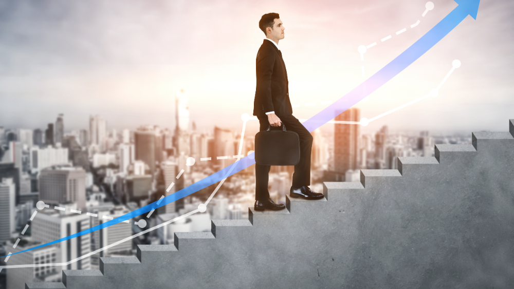 SNSでバズを狙うべき？拡散の仕組みと運用の正解を解説