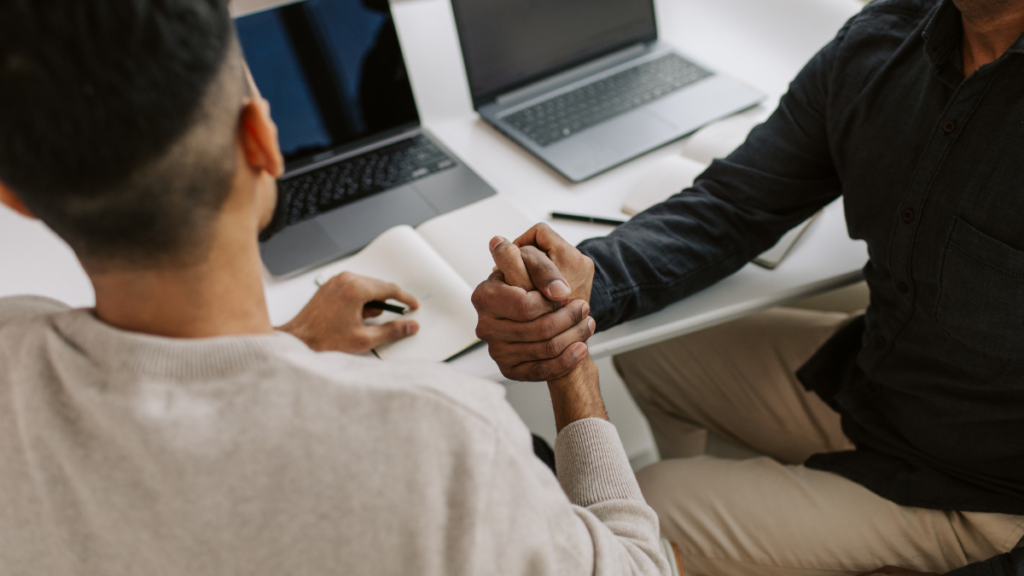 SNS運用は何人必要？理想のチーム体制を解説