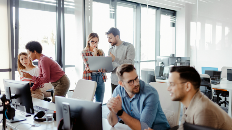 SNS運用を外注するベストなタイミング