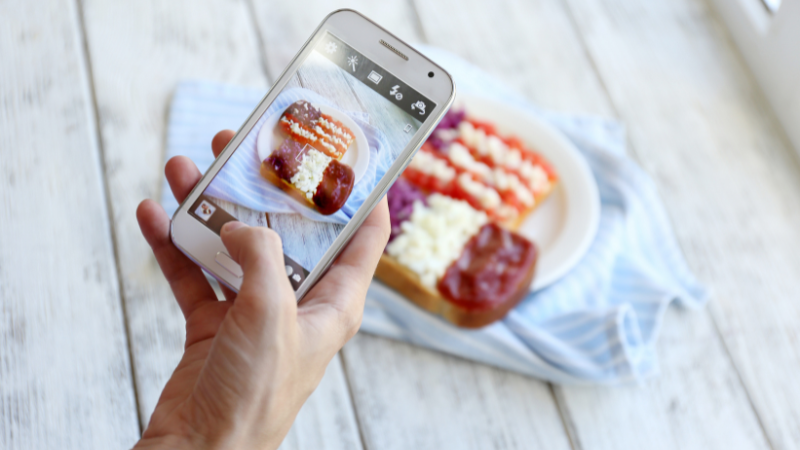 SNS投稿でクリック率を上げる文章の型